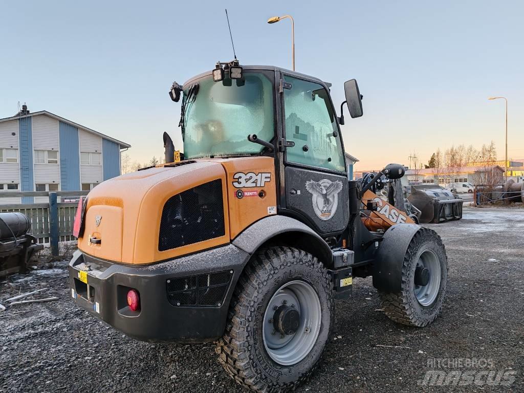 CASE 321 D Фронтальні навантажувачі
