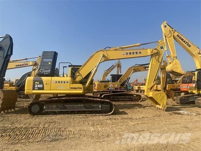 Komatsu PC 240-8 Гусеничні екскаватори