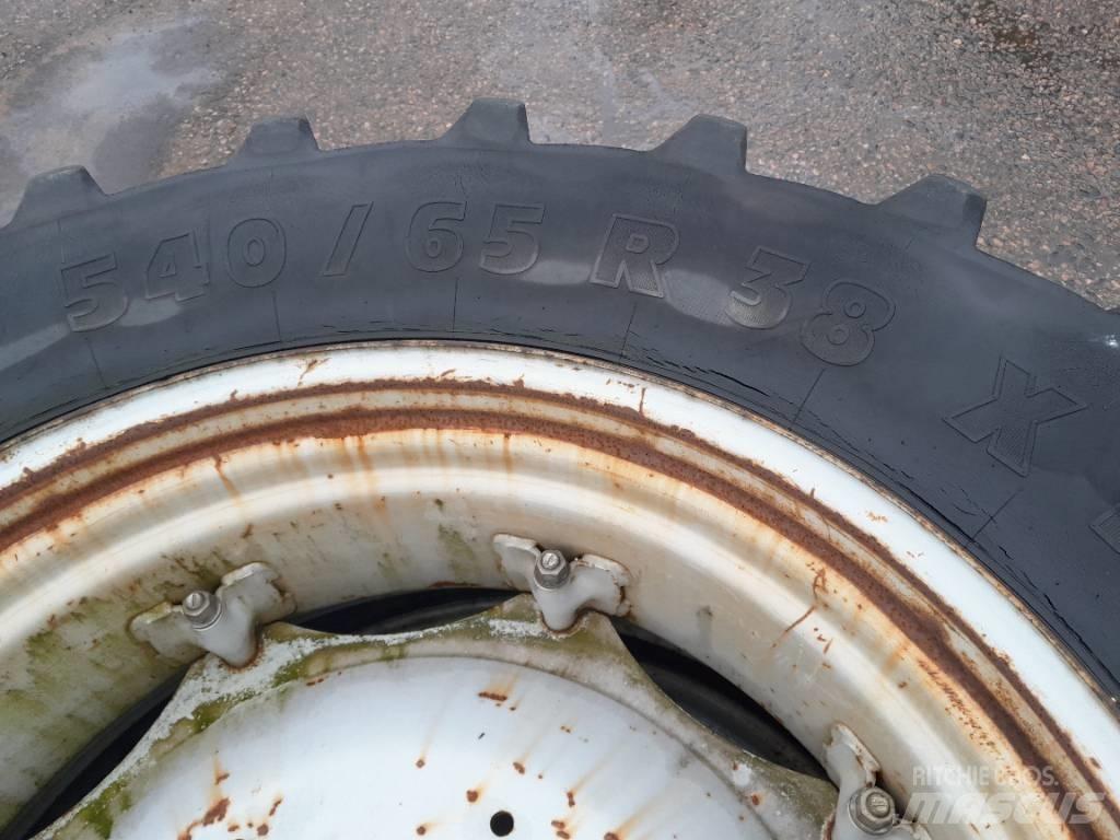 Michelin 540/65R38 Колеса