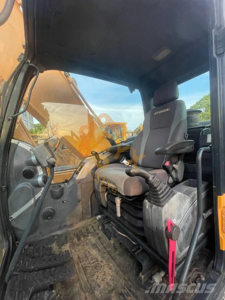 Hyundai Robex 225 Гусеничні екскаватори