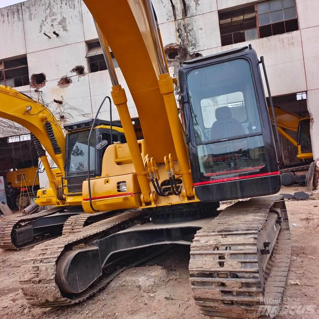 CAT 320 C L Гусеничні екскаватори