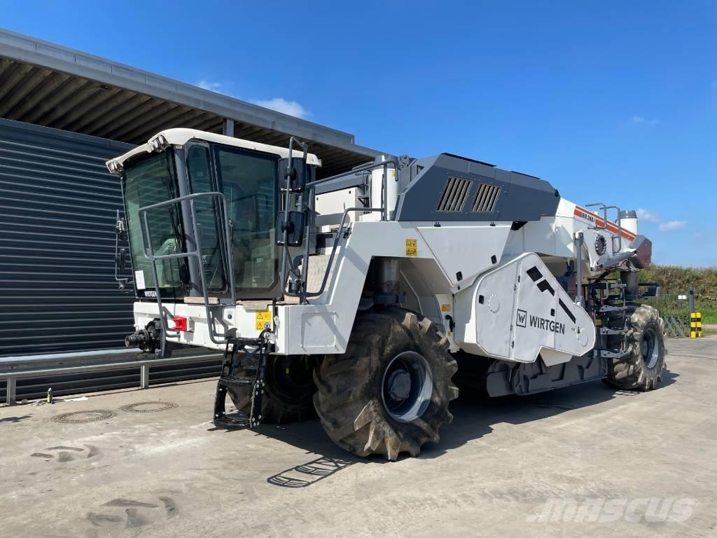 Wirtgen WR 240I Ресайклери