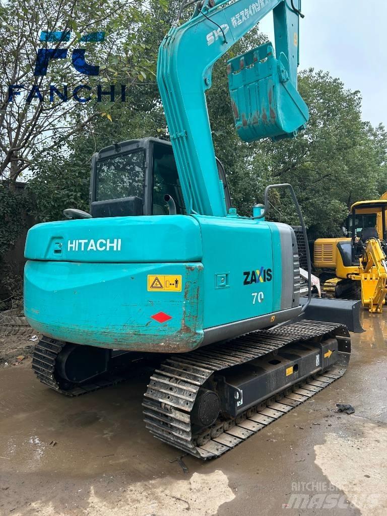 Hitachi ZX 70-3 Гусеничні екскаватори