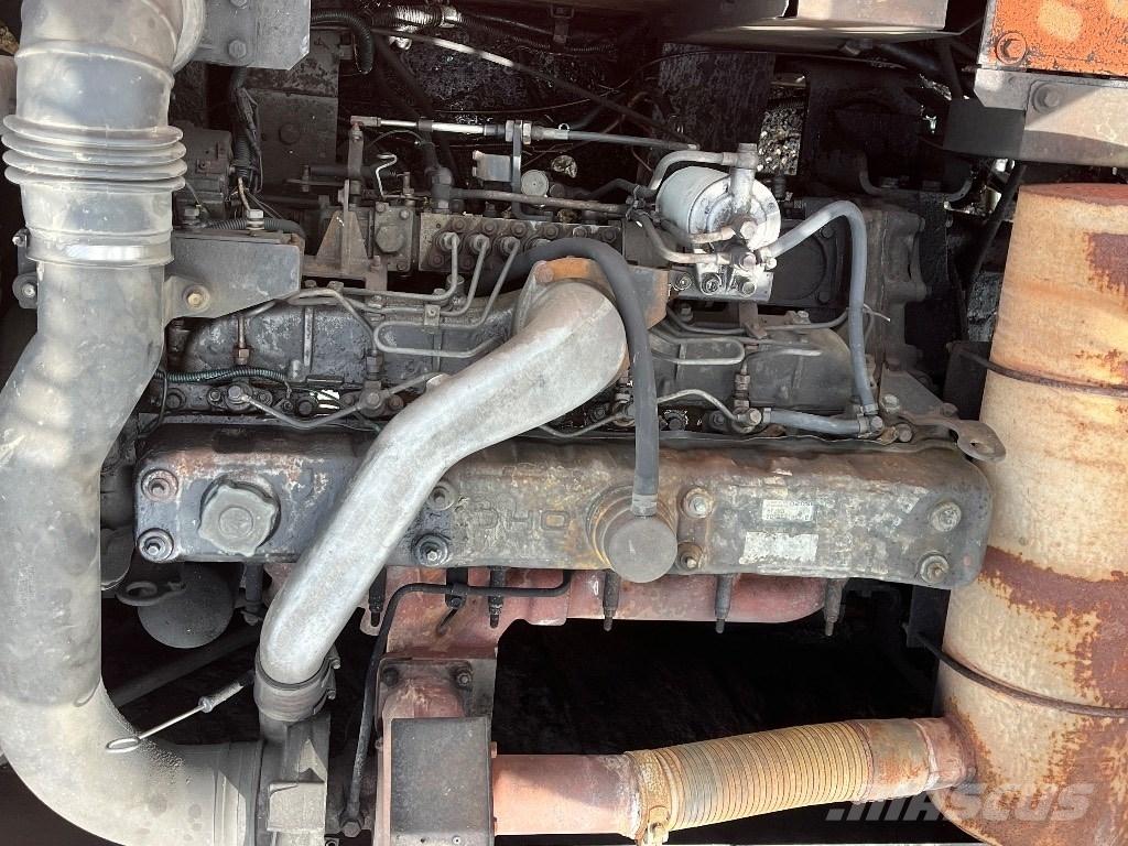 Hitachi Ex370-5 Гусеничні екскаватори