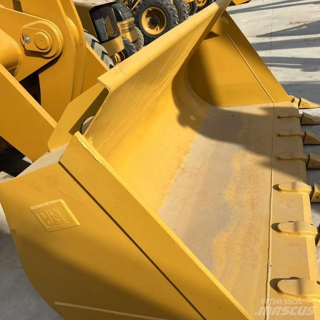 CAT 966 H Фронтальні навантажувачі