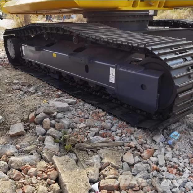 Komatsu PC220-8 Гусеничні екскаватори