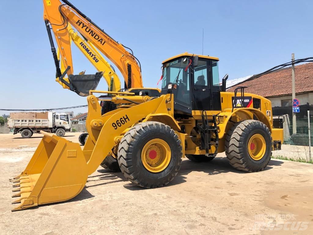 CAT 966H Фронтальні навантажувачі