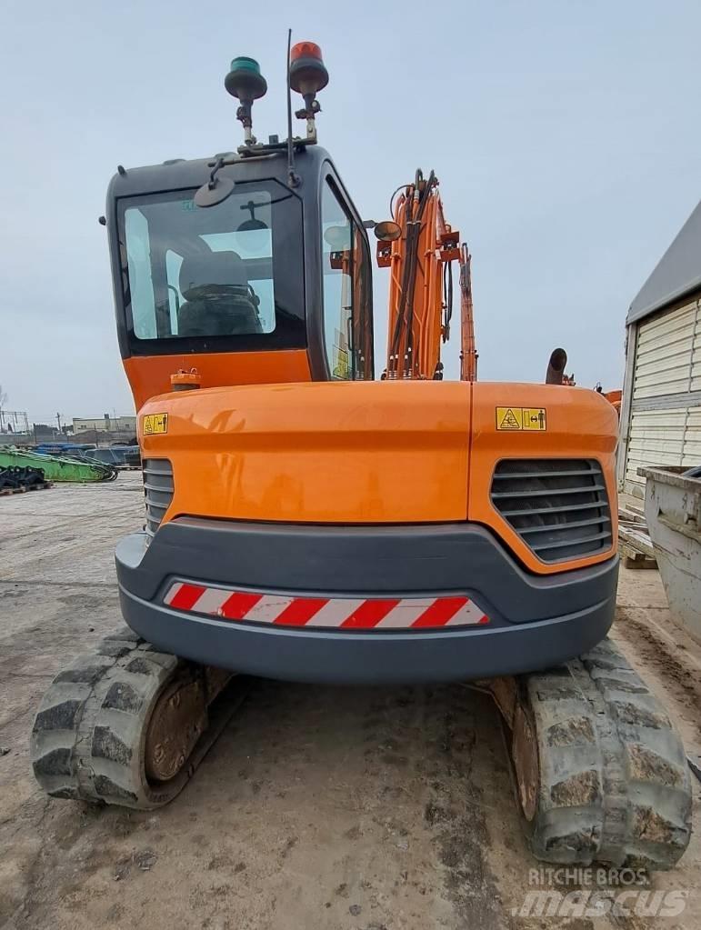 Doosan DX 85 R-3 Середні екскаватори 7т. - 12т.