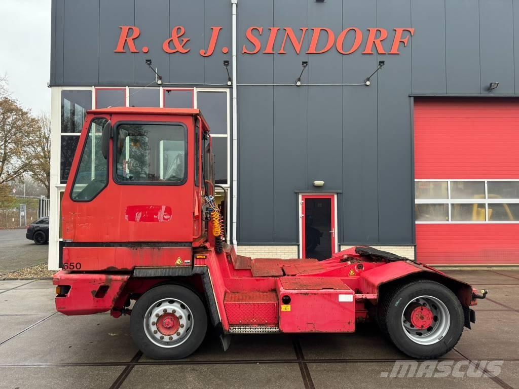 Terberg YT 220 Термінальні трактори