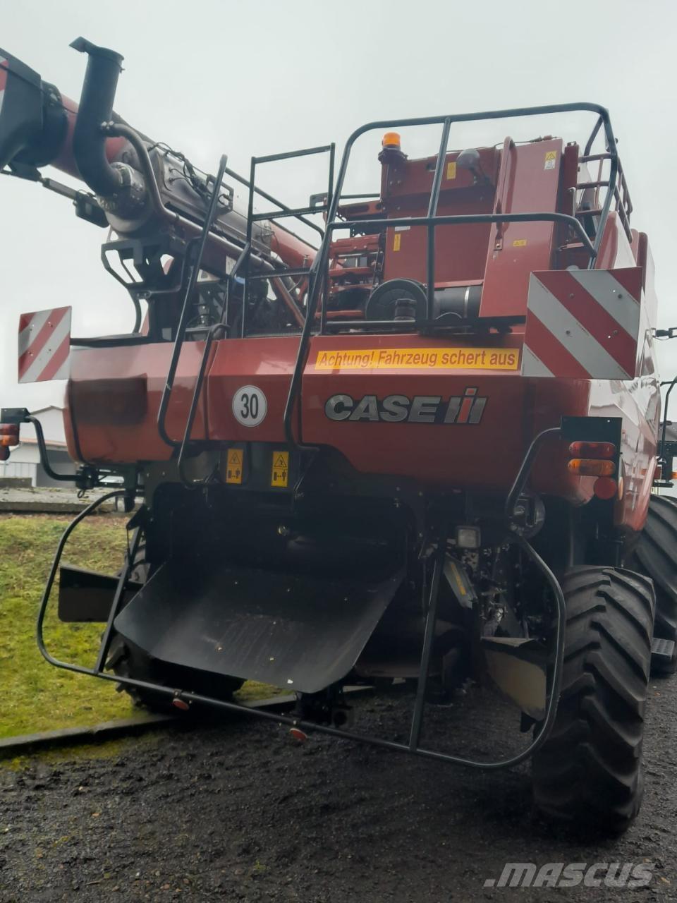 Case IH 7150 AF Зернозбиральні комбайни