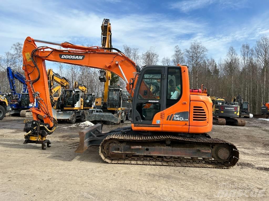 Doosan DX 140 LCR-3 Гусеничні екскаватори