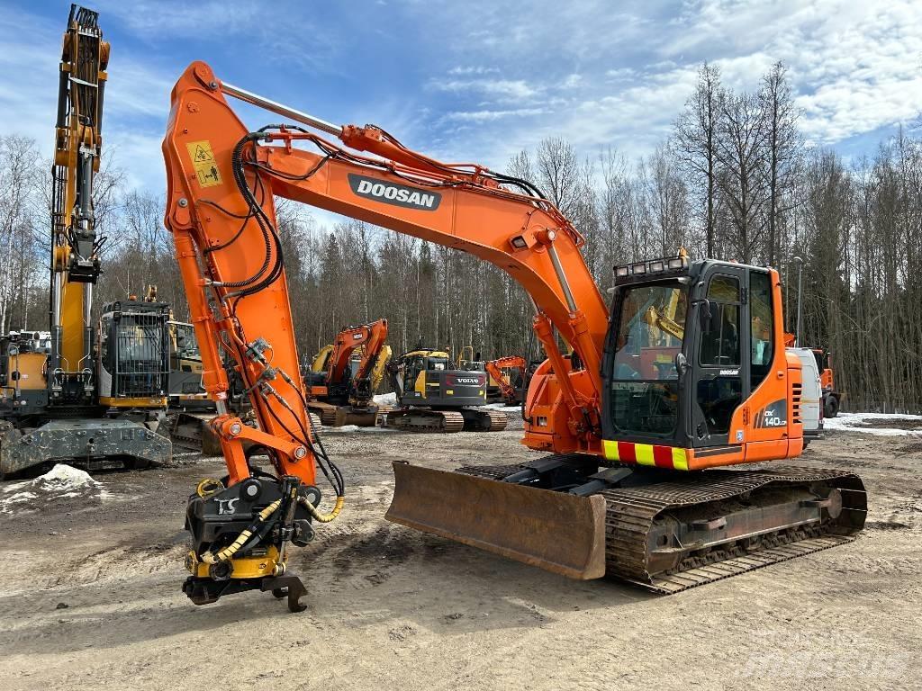 Doosan DX 140 LCR-3 Гусеничні екскаватори