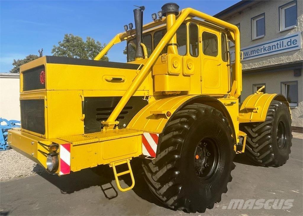 Kirovets K700A V8 Трактори