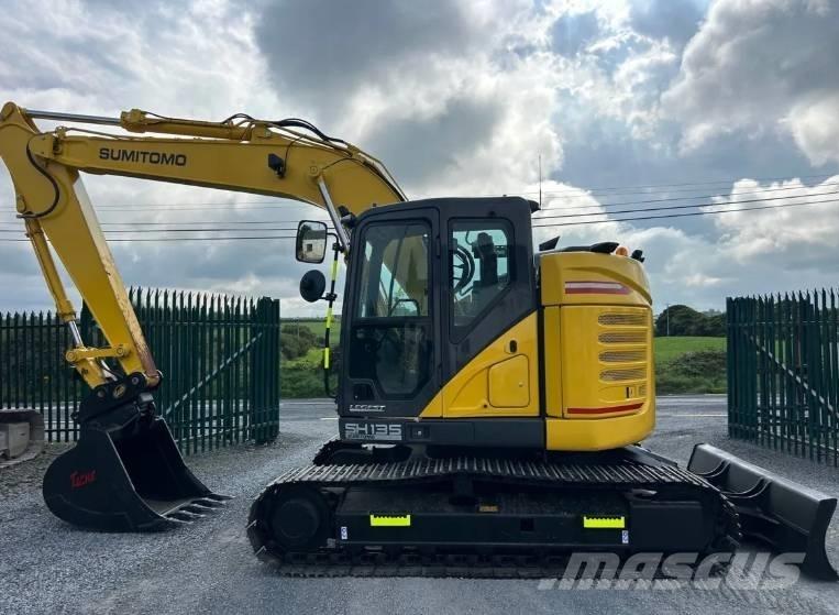 Sumitomo SH1305 Середні екскаватори 7т. - 12т.