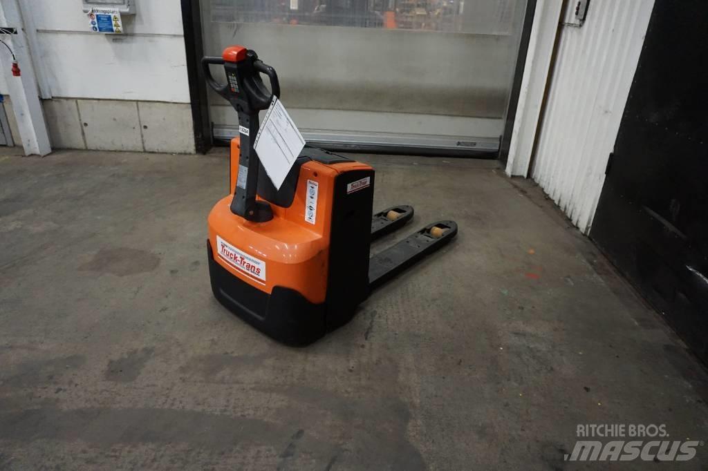 Toyota LWE180 Штабелери