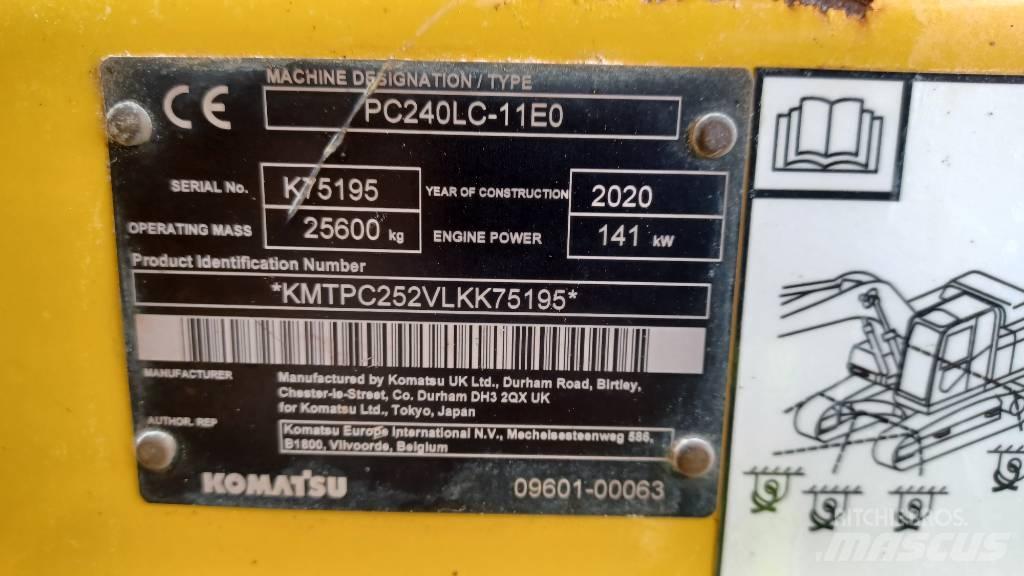 Komatsu PC240LC-11 Гусеничні екскаватори