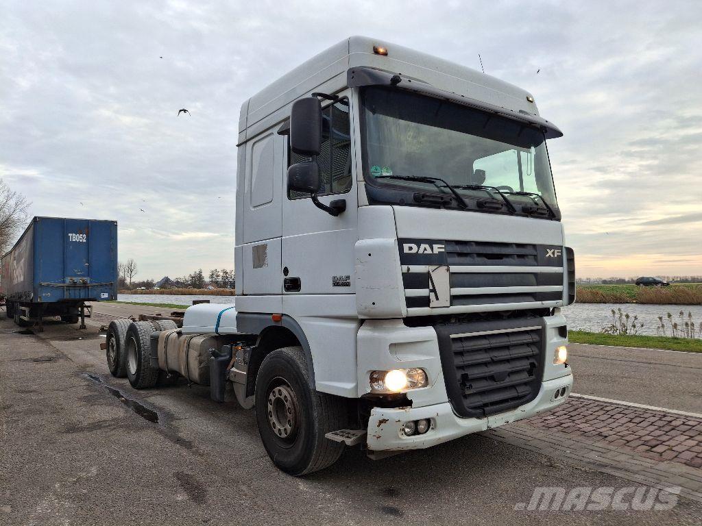 DAF XF 105.460 Шасі з кабіною