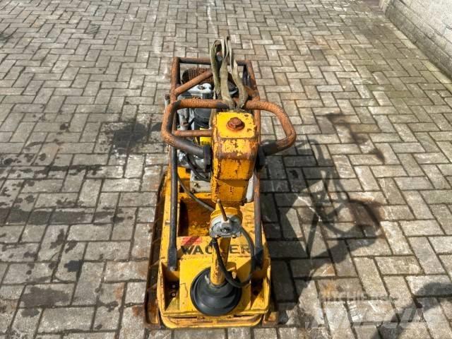 Wacker DPU 3345 H Віброплити та вібротрамбовки