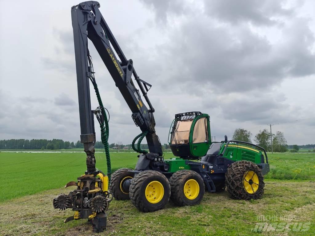 John Deere 1170 G Харвестери