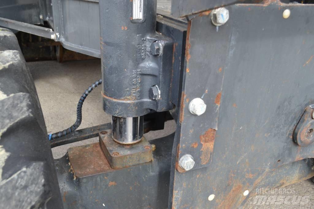 Komatsu PW 180-10 Колісні екскаватори