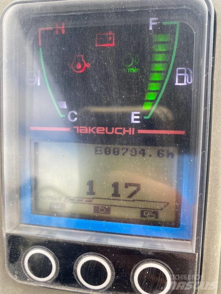 Takeuchi TB225 Міні-екскаватори < 7т