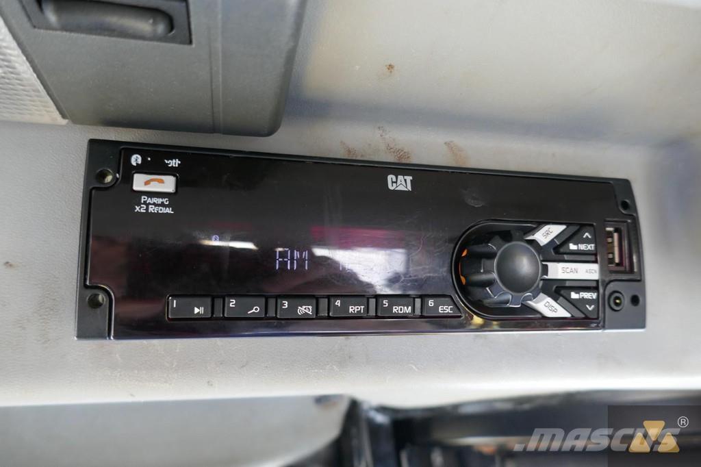 CAT D9T Гусеничні бульдозери