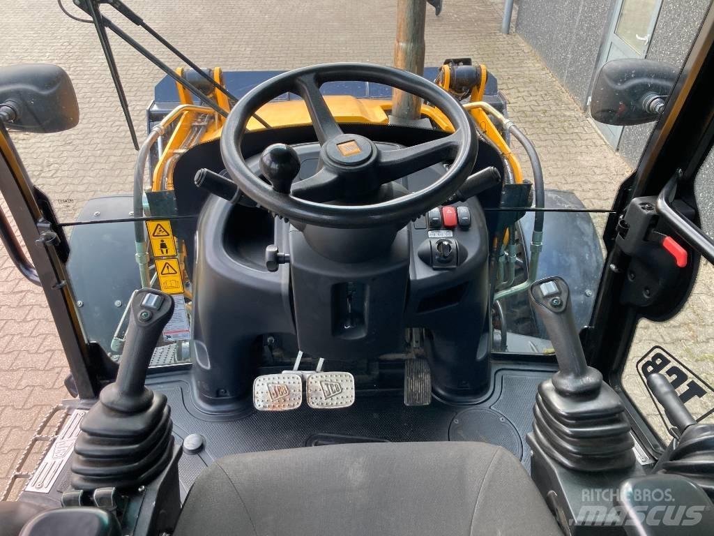 JCB 3 CX Екскаватори-навантажувачі