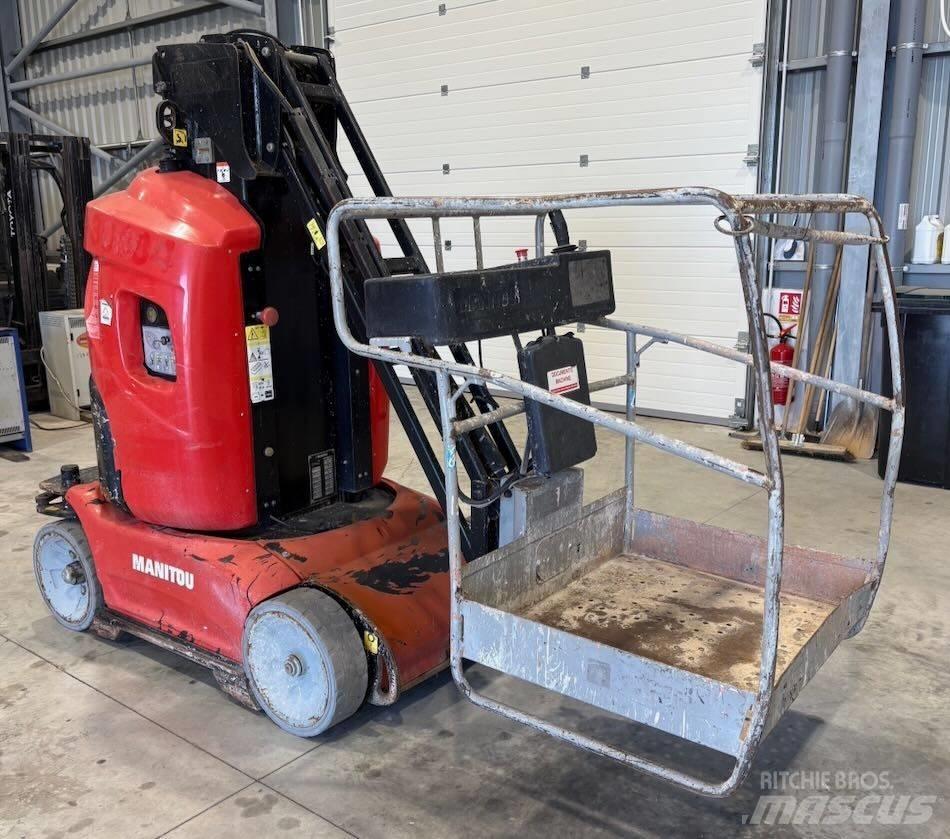 Manitou 100 VJR Вертикальні щоглові підйомники