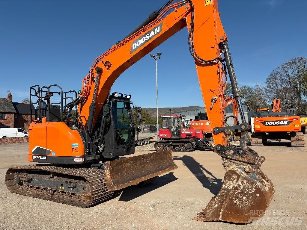 Doosan DX140LCR-7 Гусеничні екскаватори