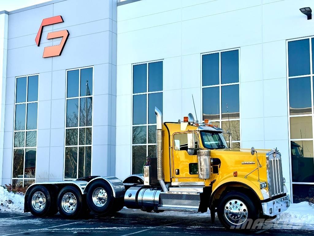 Kenworth W 900 Тягачі