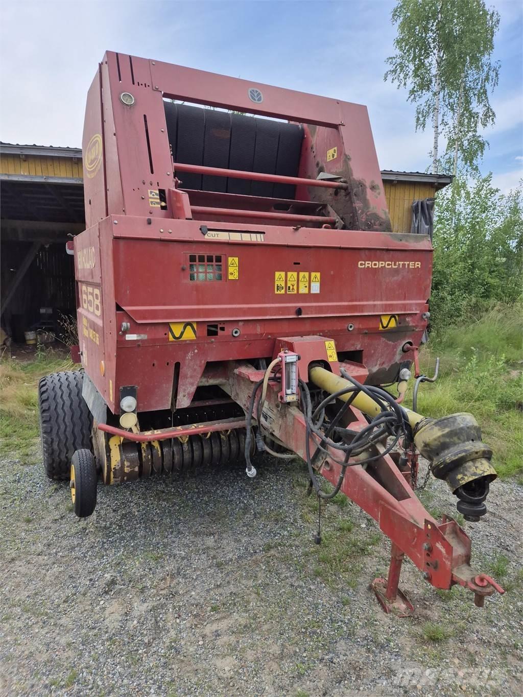 New Holland 658 Рулонні прес-підбирачі