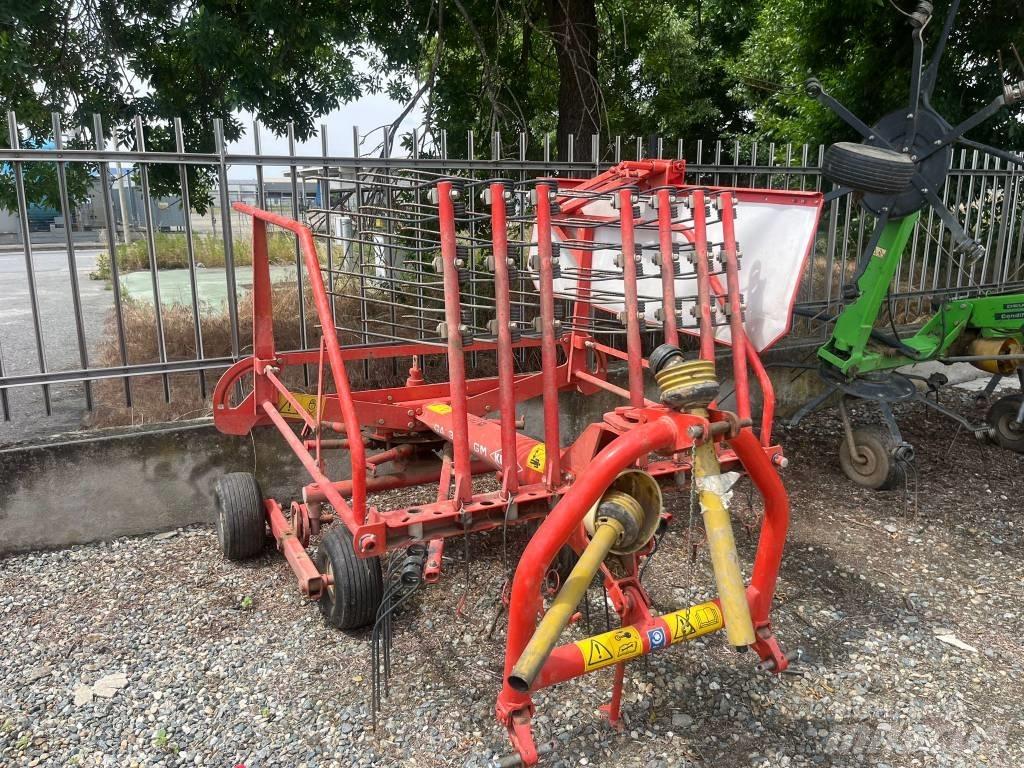 Kuhn GA 3201 G M Граблі і сінозворушувачі