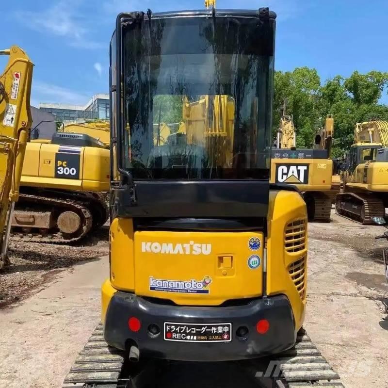Komatsu PC 30 Міні-екскаватори < 7т