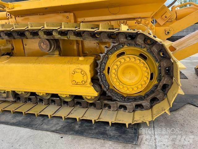 Komatsu D 61 EX-15 Гусеничні бульдозери