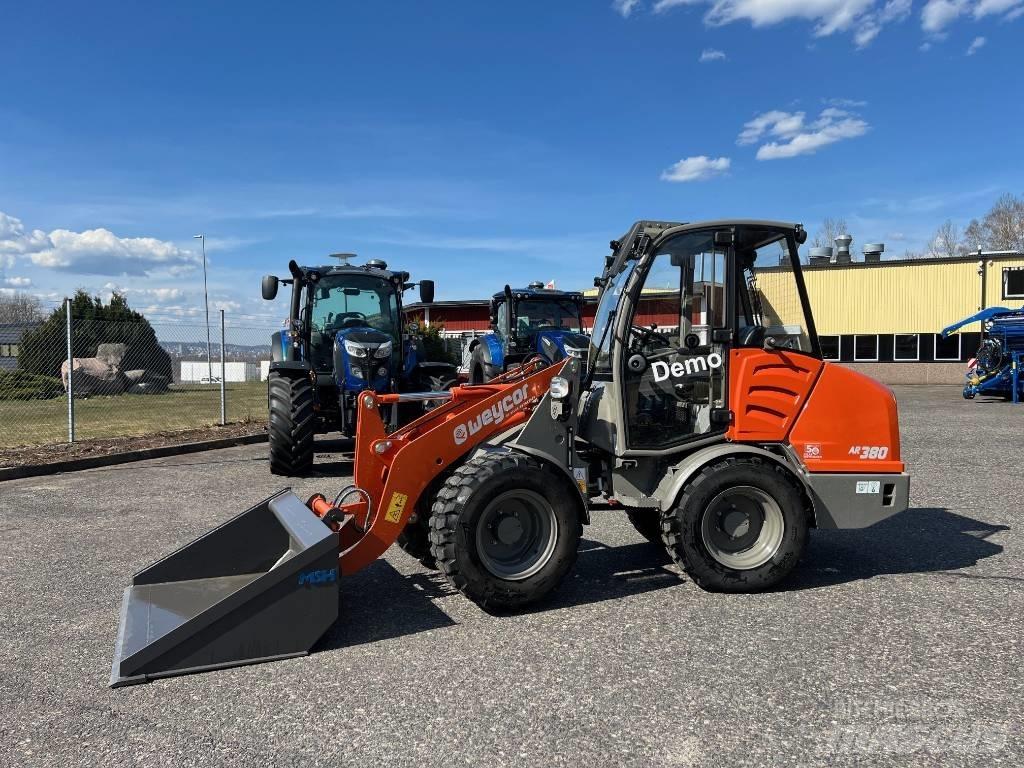 Weycor AR380 Фронтальні навантажувачі