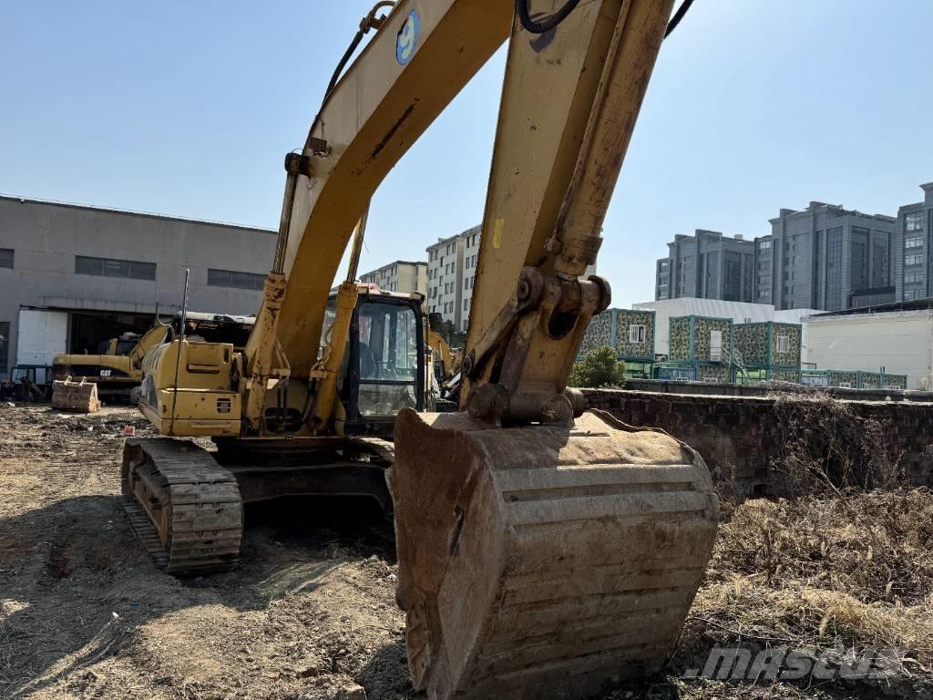 CAT 330 C Гусеничні екскаватори