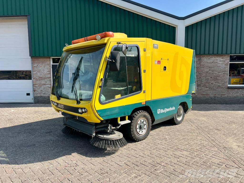 Tennant A85 Підмітальні машини