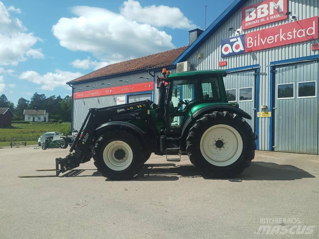 Valtra T 160 Трактори