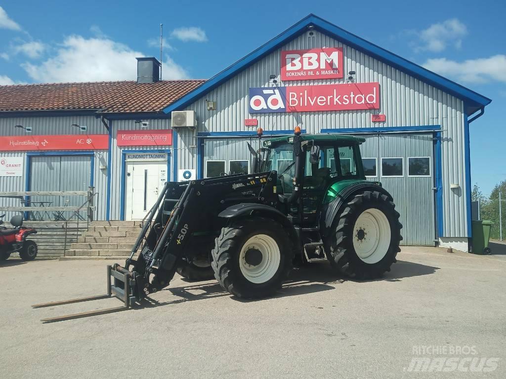 Valtra T 160 Трактори
