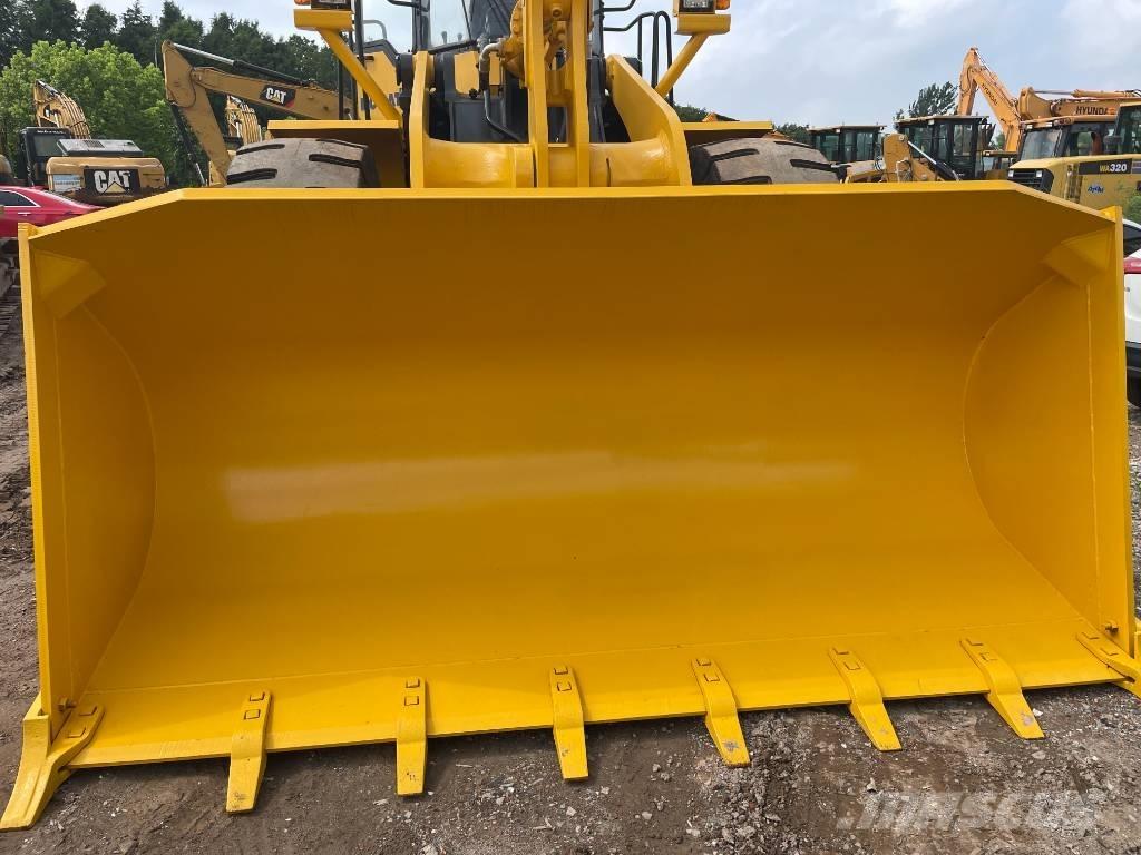 Komatsu WA47230 Фронтальні навантажувачі