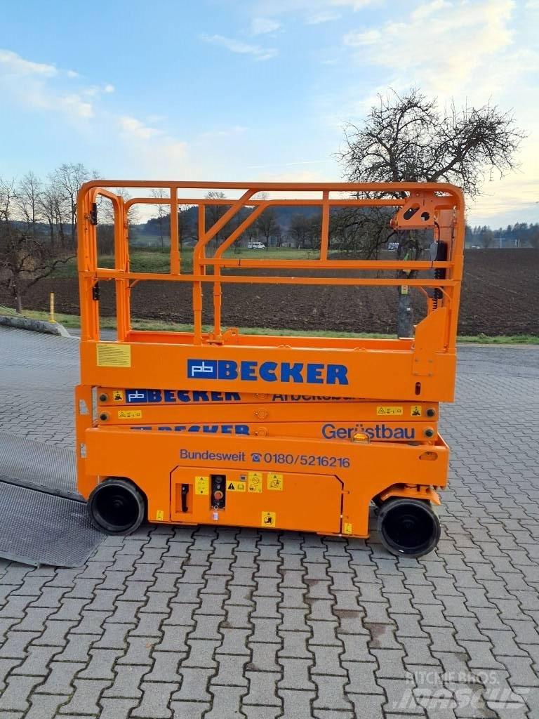 JCB S2032E (02304) Підйомники-ножиці