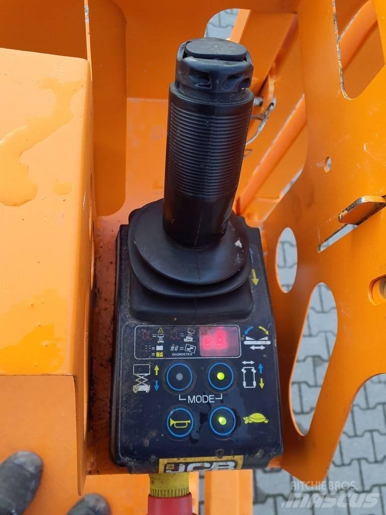 JCB S2032E (02304) Підйомники-ножиці