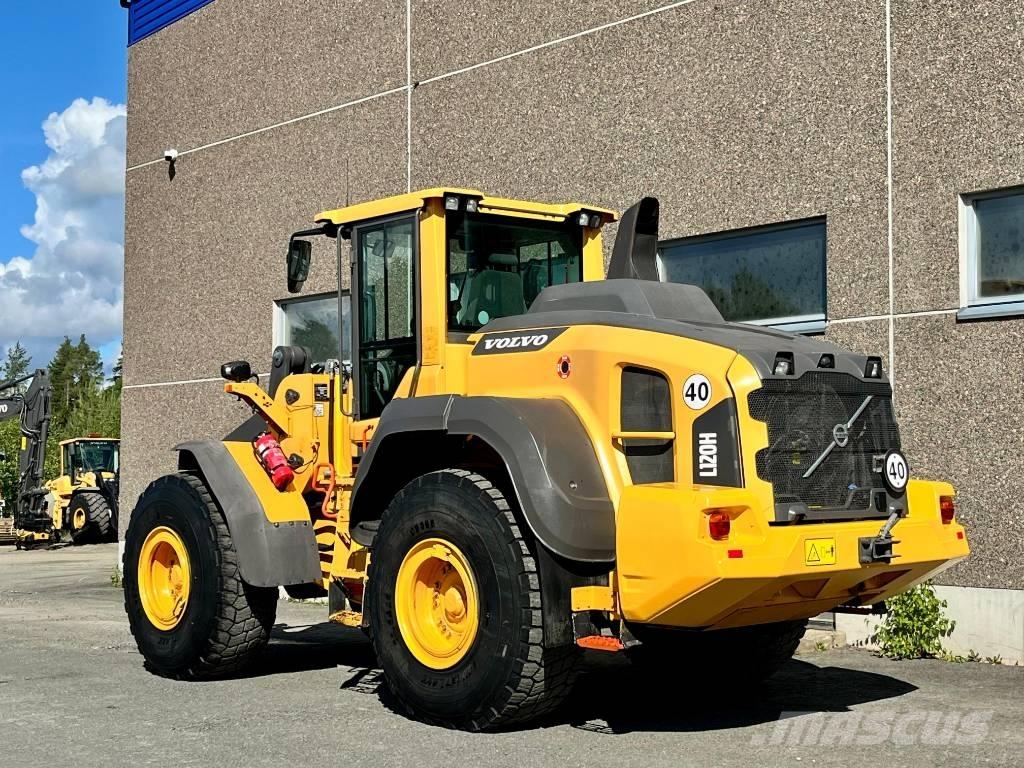 Volvo L 120 H Фронтальні навантажувачі