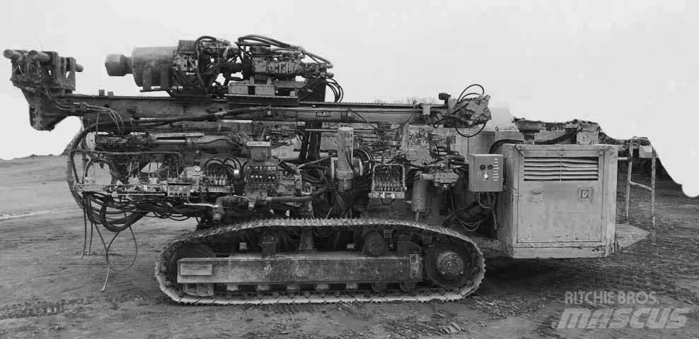 Klemm KR 806-3 Стаціонарні бурові установки