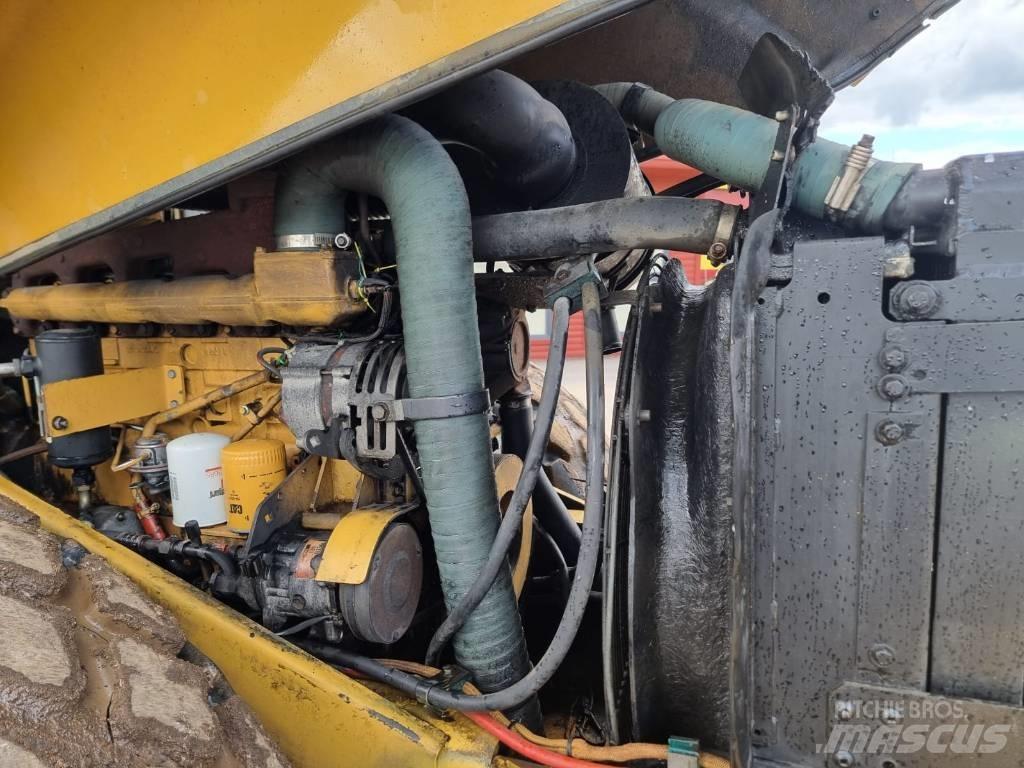 CAT CS 683 E Грунтові котки