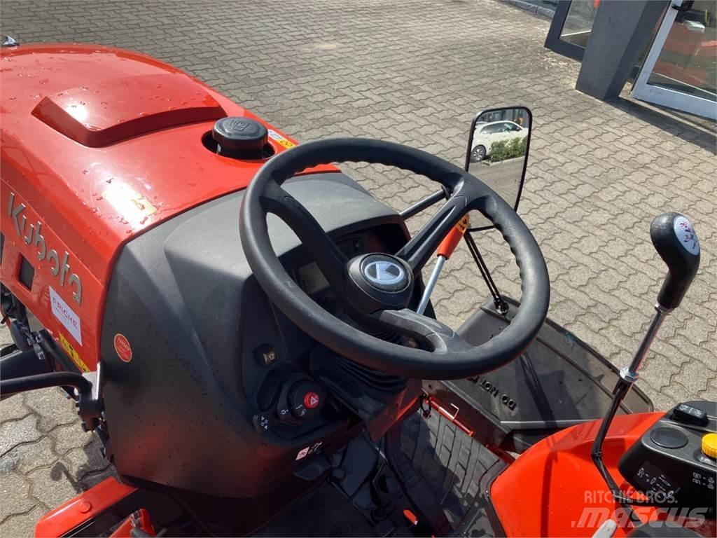 Kubota LX 351 Трактори