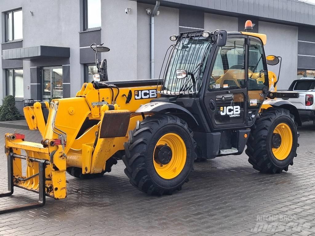 JCB 533-105 Телескопічні навантажувачі