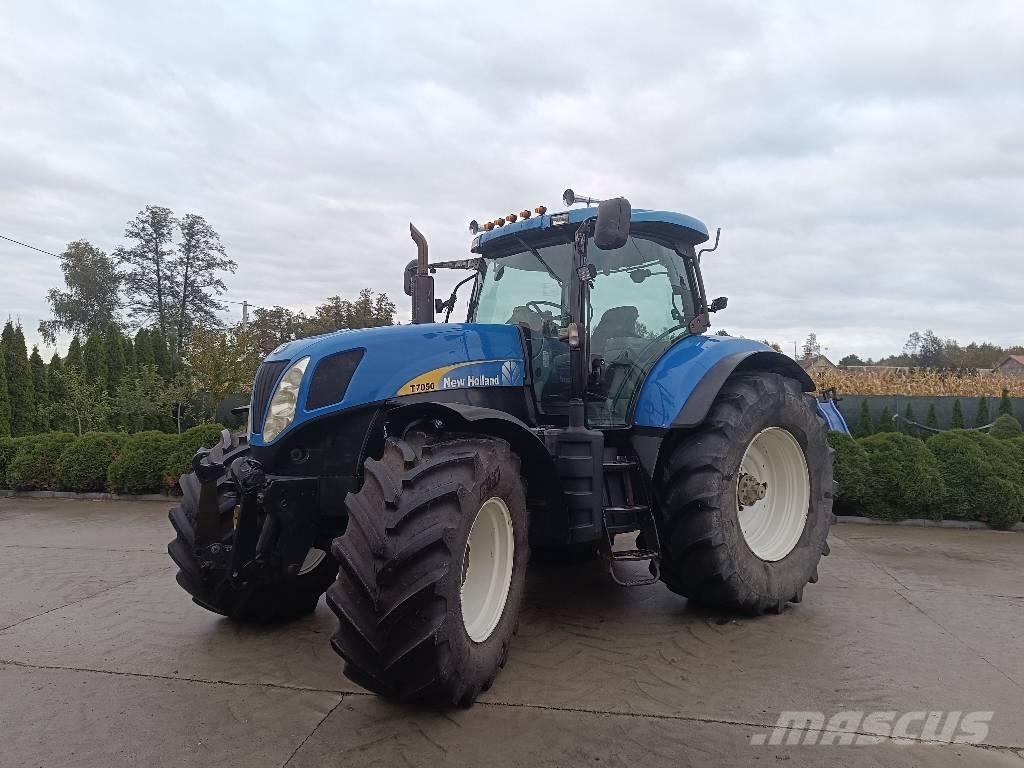 New Holland T 7050 Трактори
