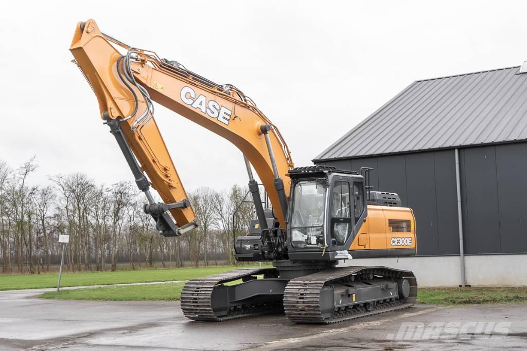 CASE CX 300 E Гусеничні екскаватори