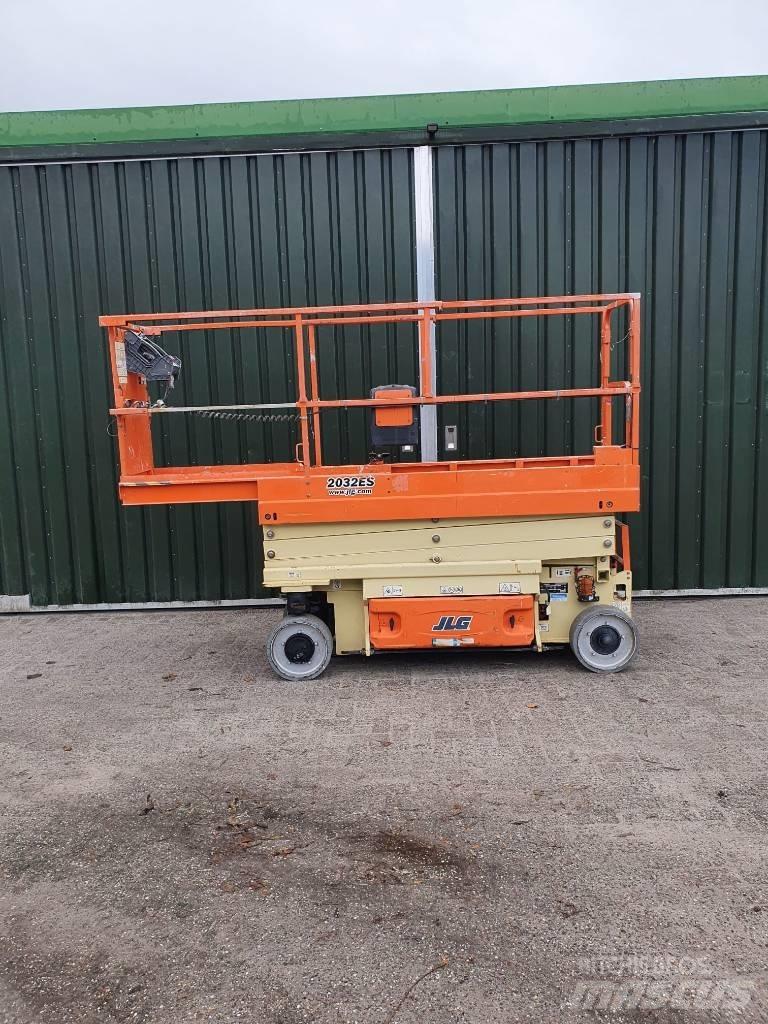 JLG 2032 ES Підйомники-ножиці